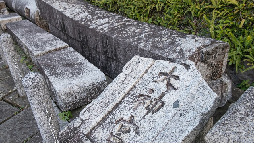 【一本柱神社】長崎の歴史を物語る一本柱神社。当館より車で70分。