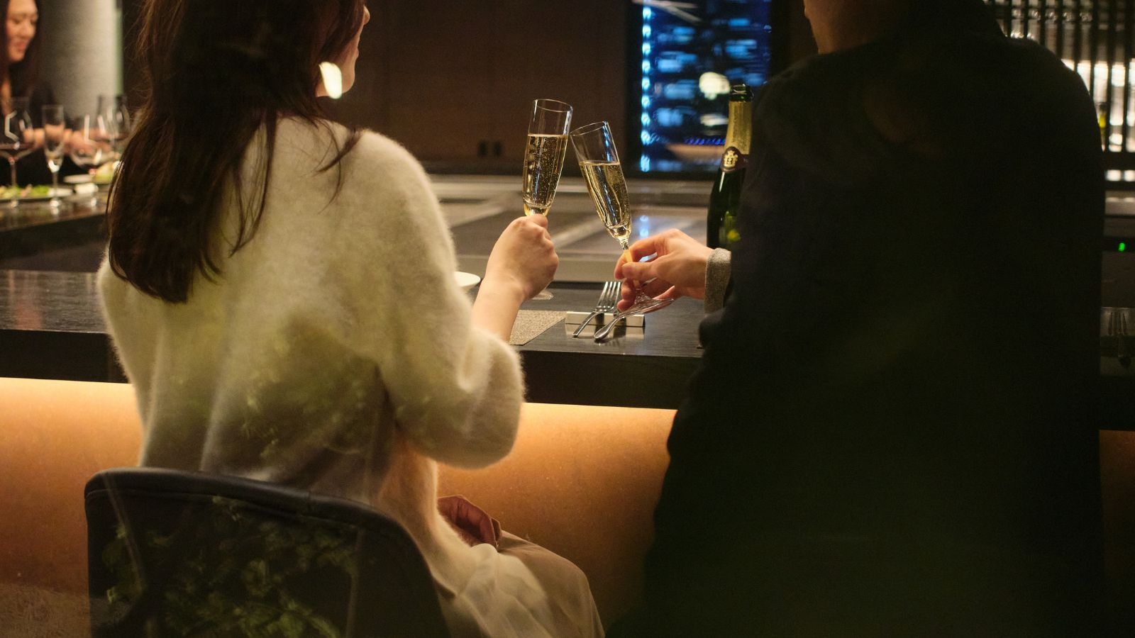 【記念日プラン】フリーフローとケーキでお祝い♪ウェルカムシャンパンから始まる贅沢ディナー＜夕朝食付＞