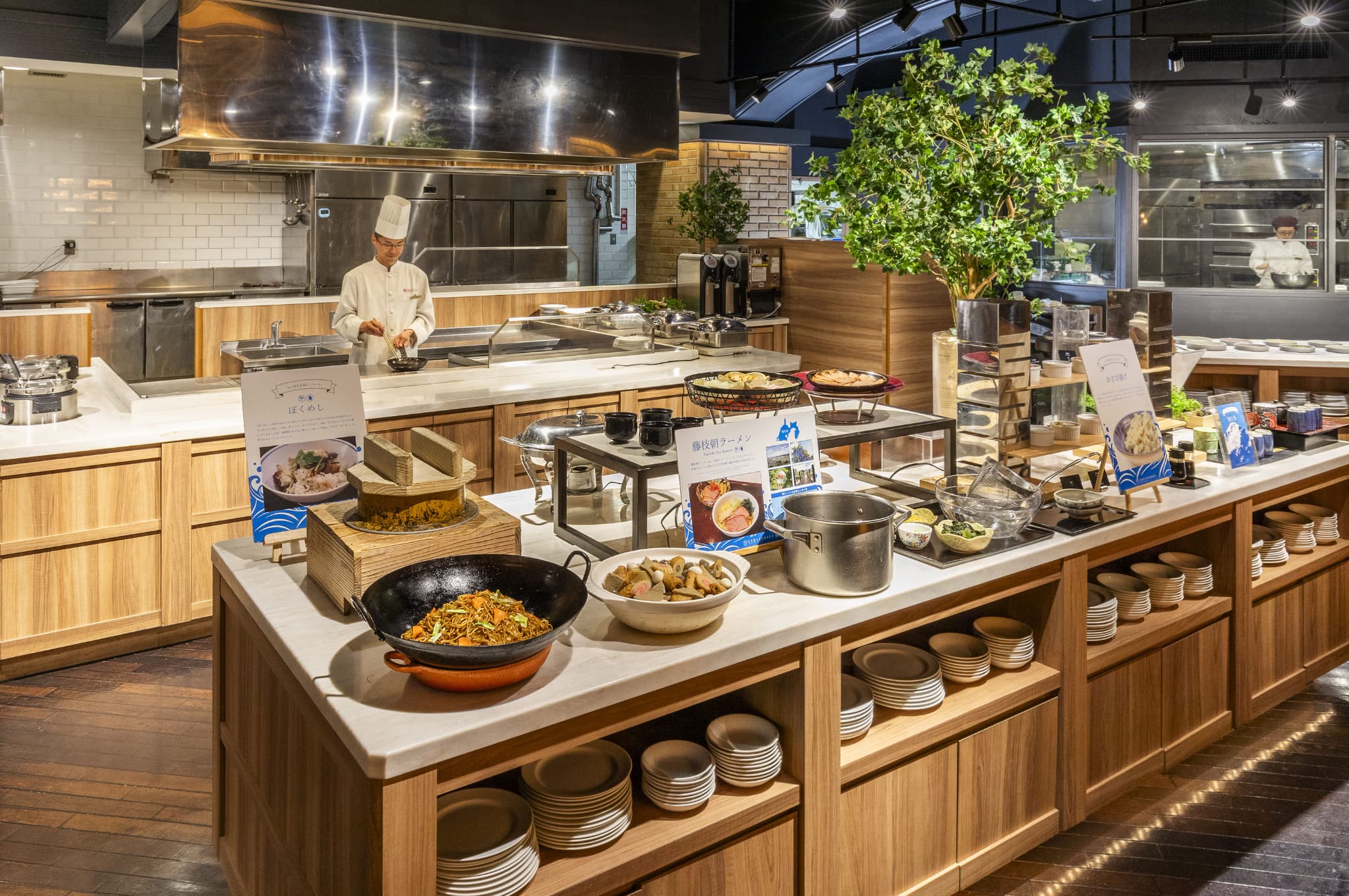 静岡のご当地グルメ朝食ブッフェ会場