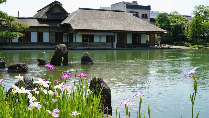 養浩館庭園