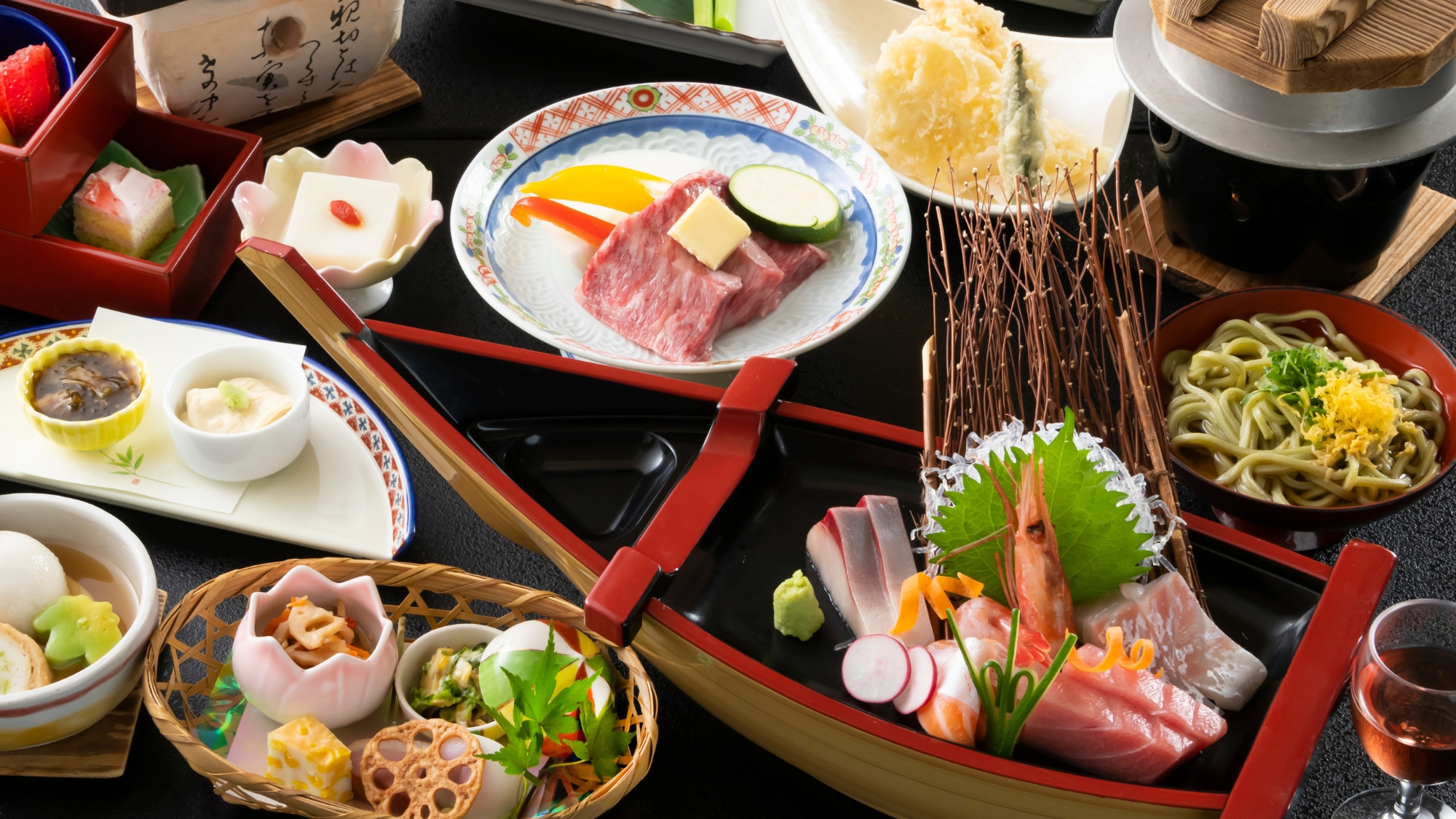 福井の幸盛りだくさん！厳選された食材を使用したコースです。