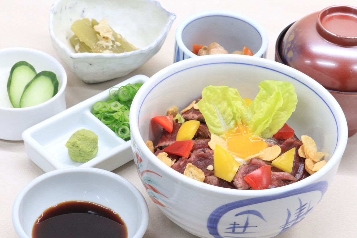 【ステーキ丼×飲み放題プラン】温泉でまったり…リラックスSTAY＜ステーキ丼：朝夕付き＞