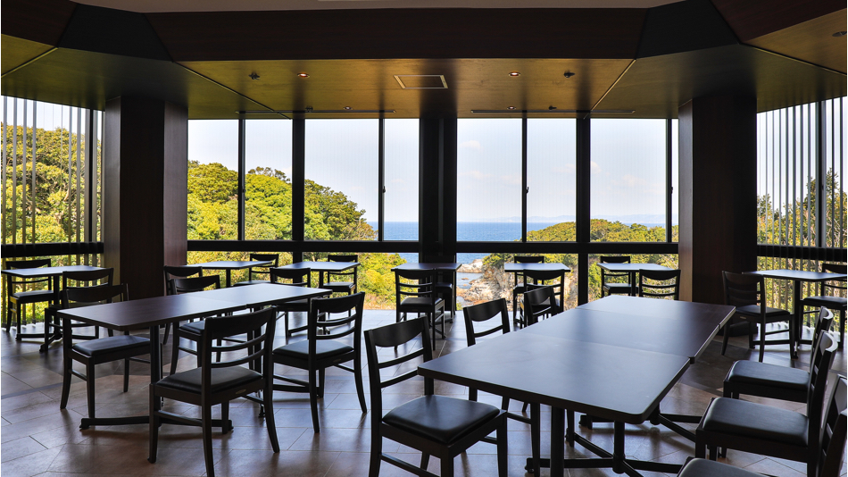 【レストラン】海の見える”Restaurant千畳敷”