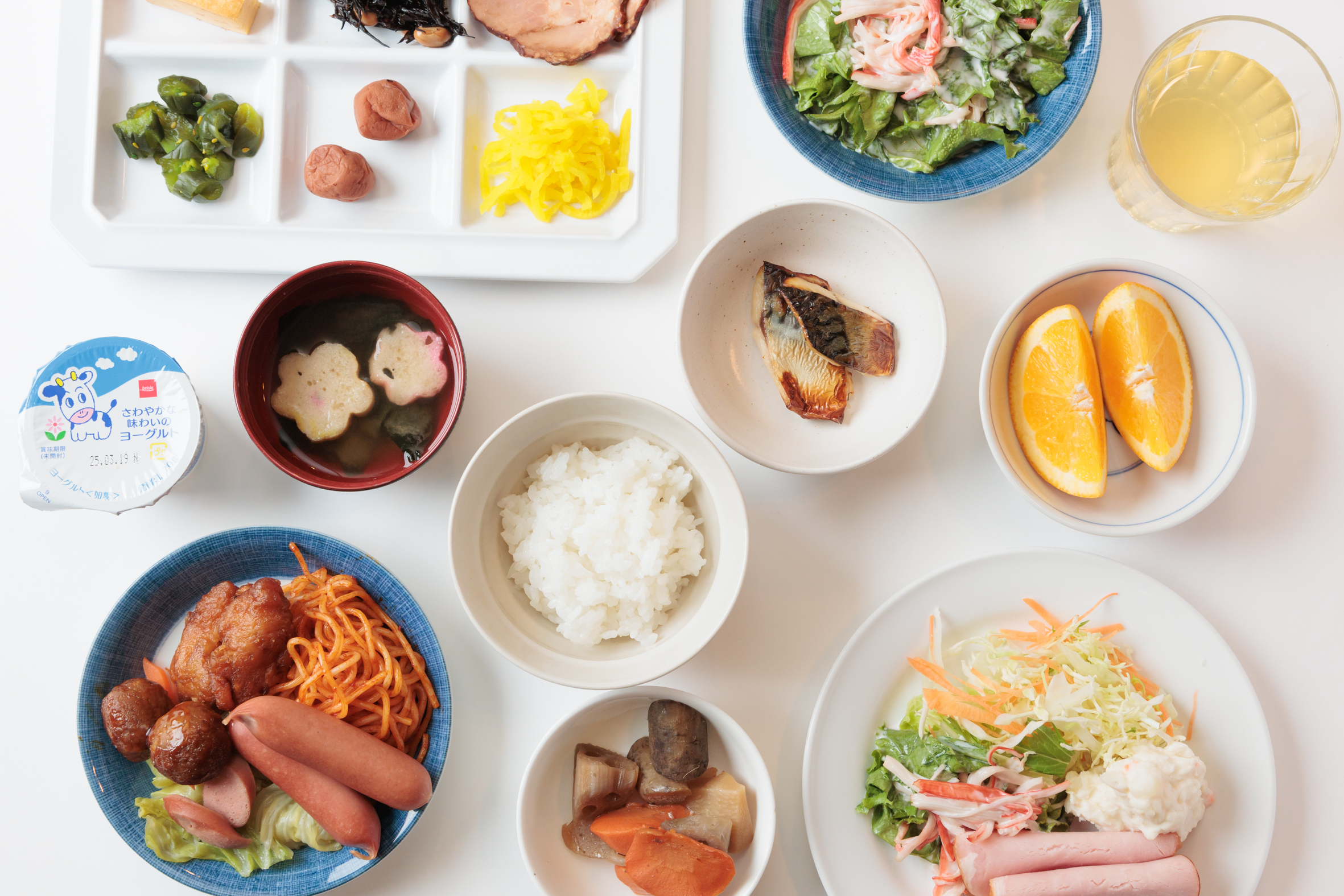 朝食バイキングの一例