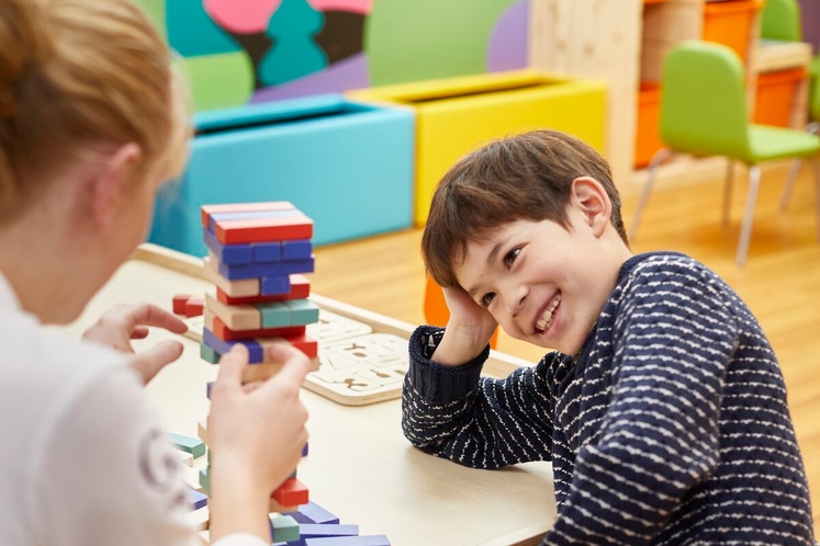 お子様の成長と笑顔を感じるキッズプログラム