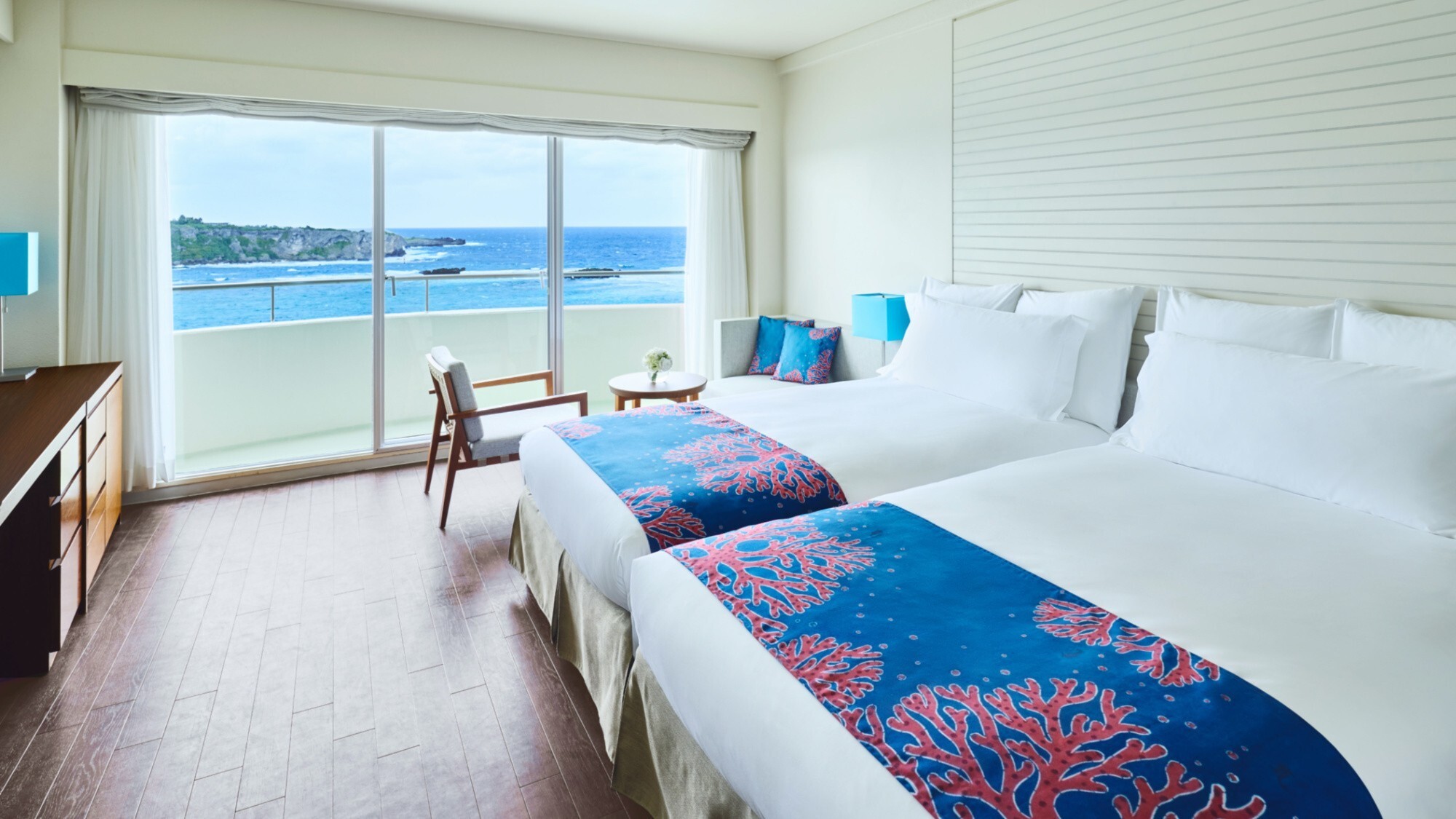 クラシックコーラルフロア（ビーチサイド）