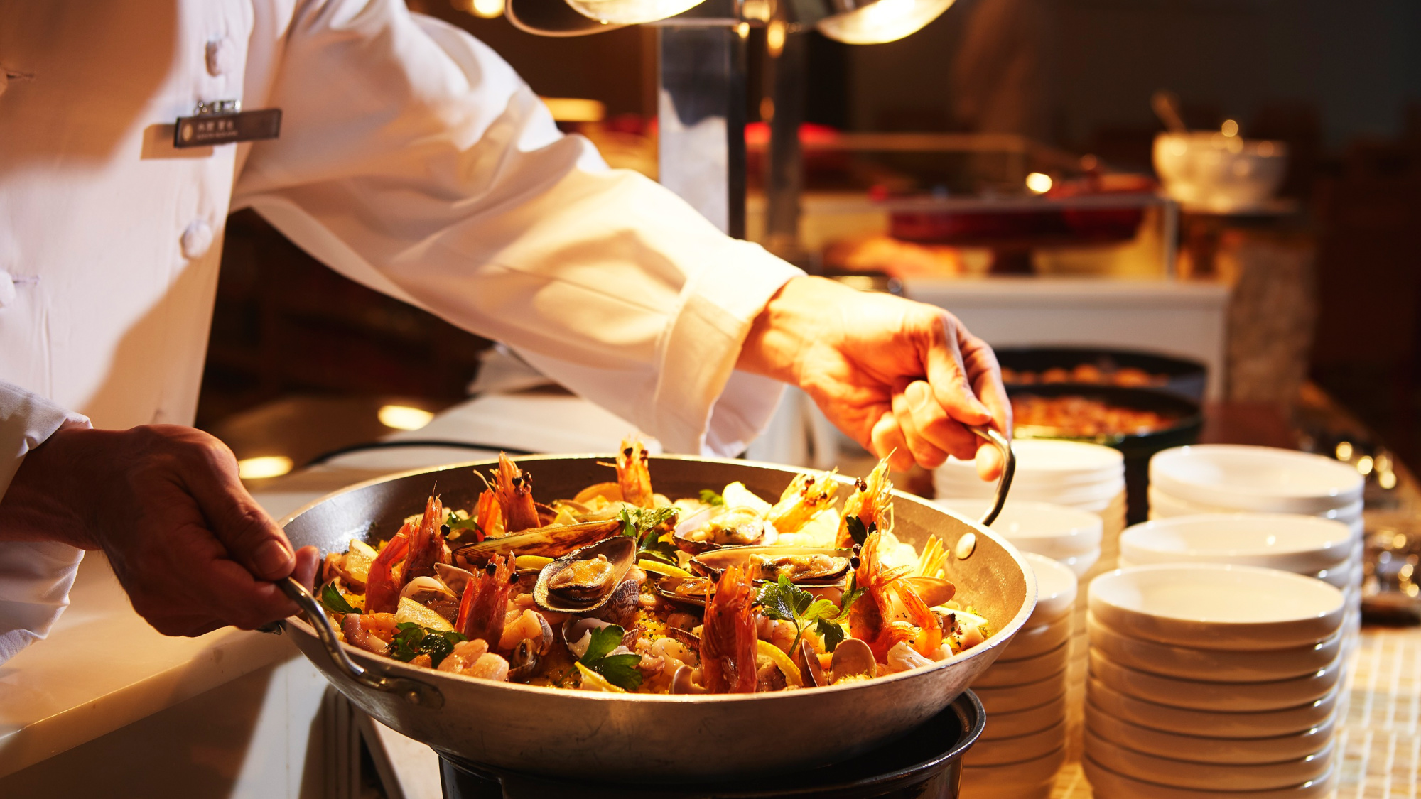 ■アクアベルで愉しむディナーブッフェ