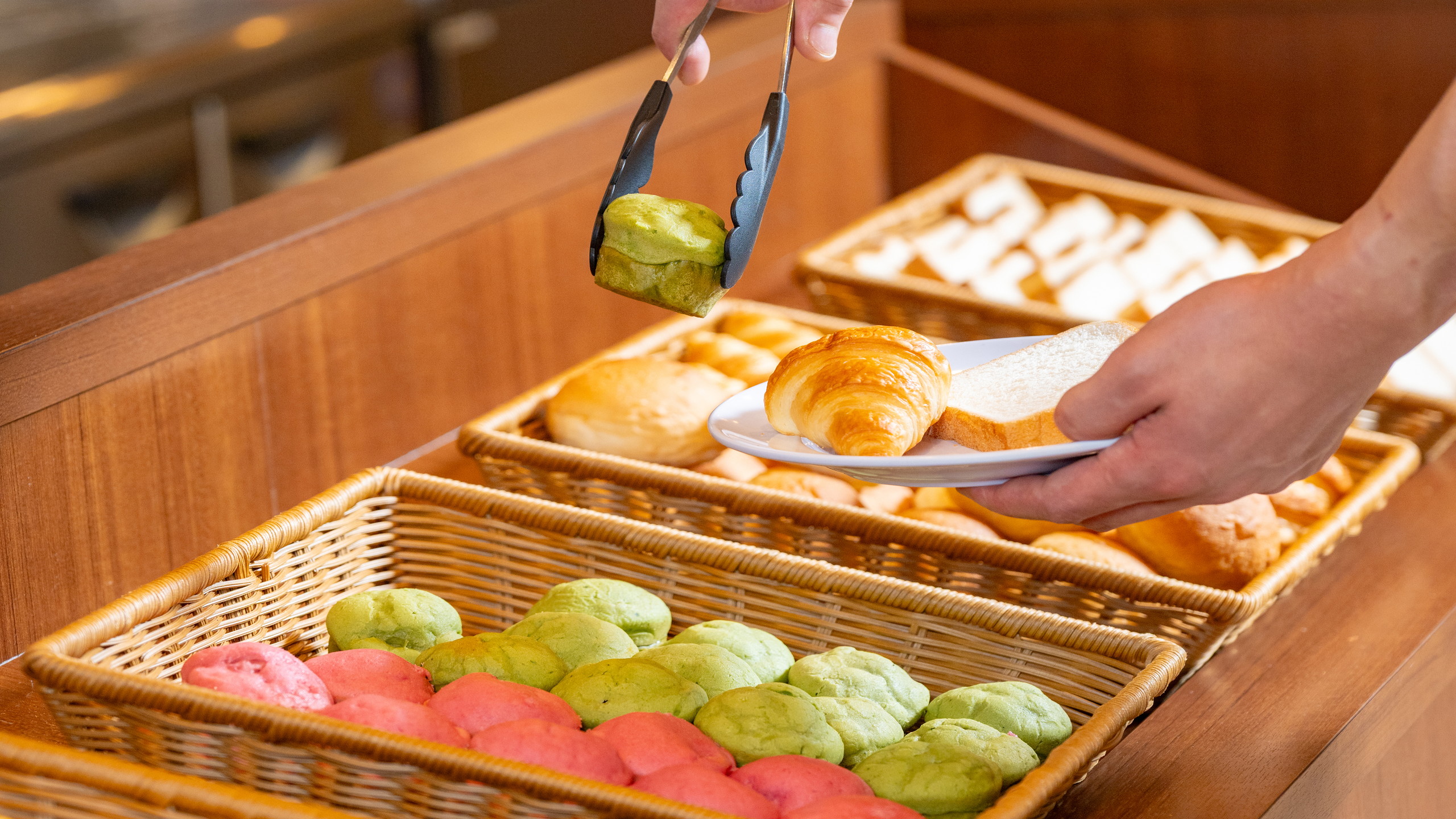 お好きなパンを自由に