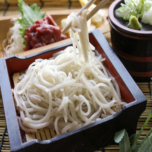 お蕎麦箸持ち上げ♪