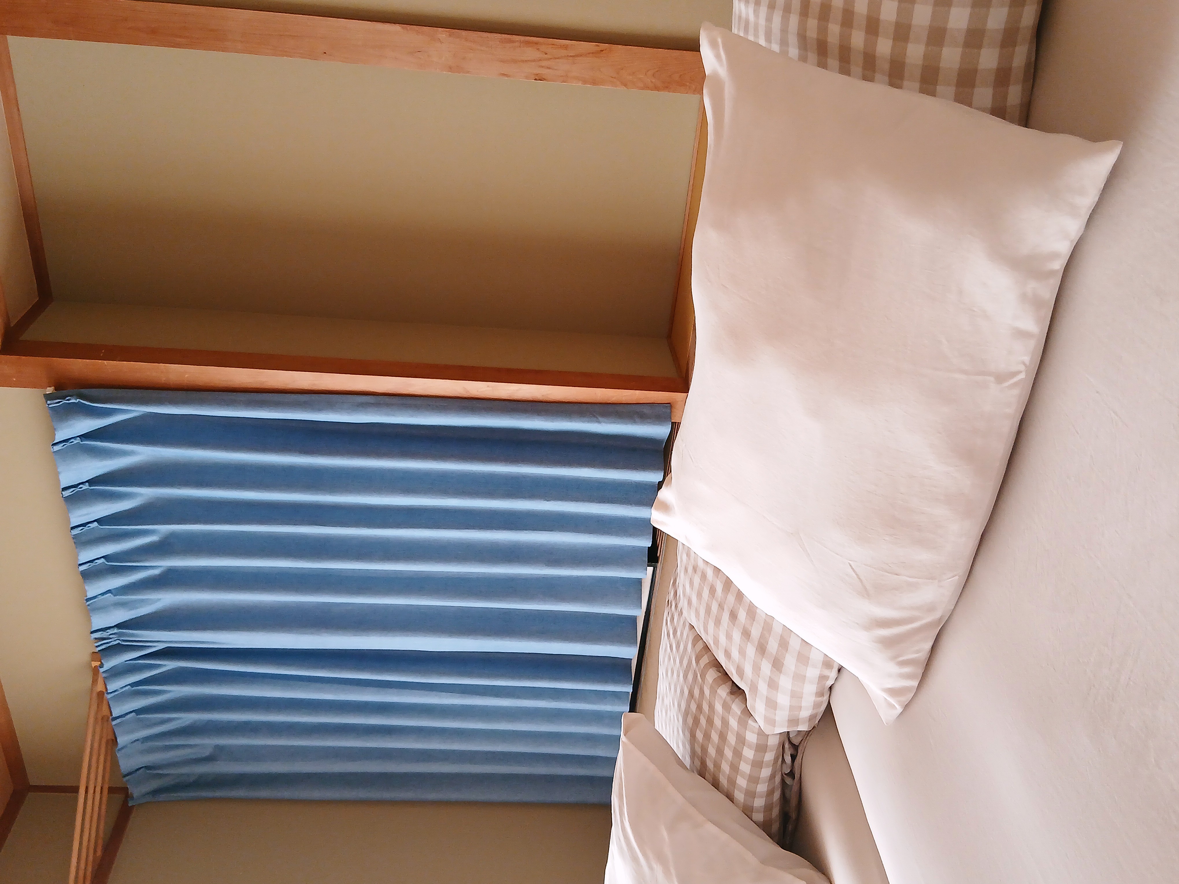 トリプルルーム　共用バスルーム　1～３名分★