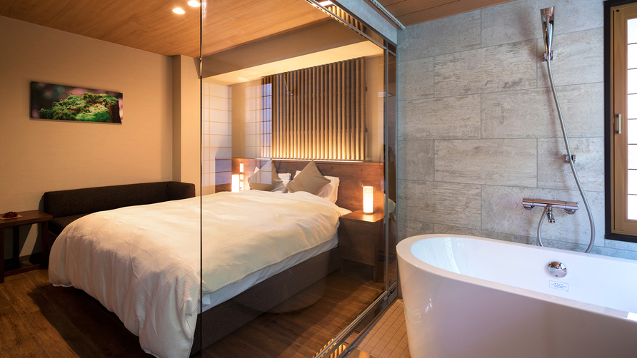 【クイーン】開放感あふれるデザイン。