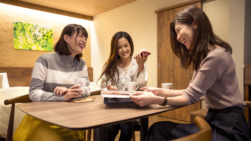 ◆夏休み特別プラン‐２食付◆日々を忘れ、心を癒す別荘での時間＜ビュッフェ×展望大浴場＞／飲み放題
