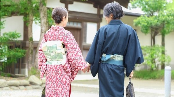【カップルにおすすめ】海を望む離れの無料貸切露天風呂♪飲み放題＆レイトチェックアウト特典付