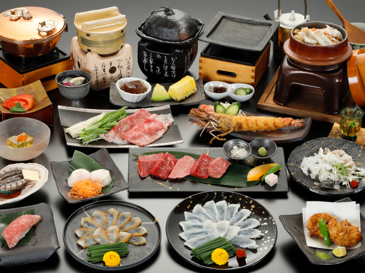 【極上会席】とらふぐ、知多牛、活鮑など冬の全18品の最高級特選料理！