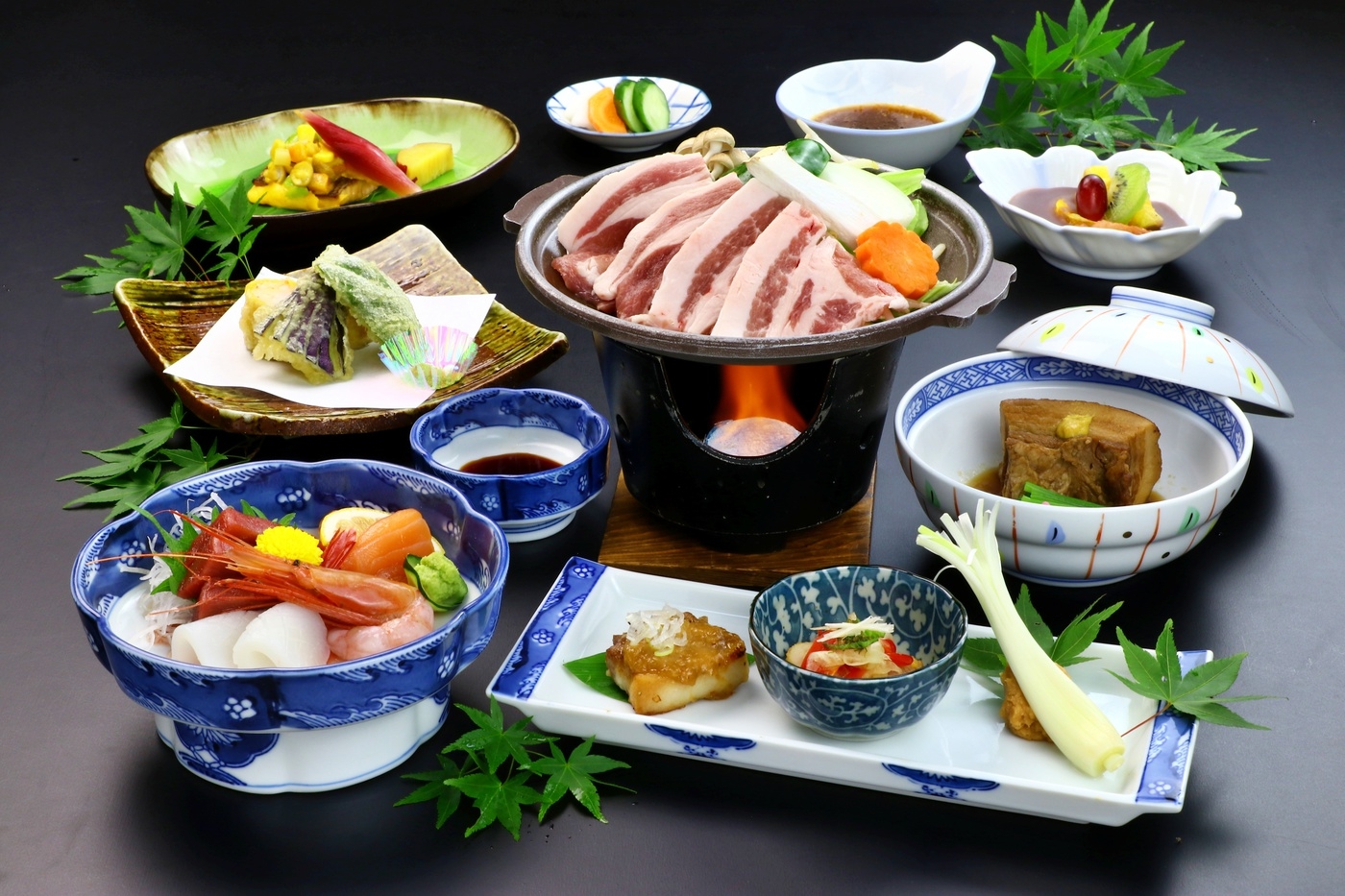 《四季の旬味》おもてなしの心を込めて色彩豊かな会席　1泊2食