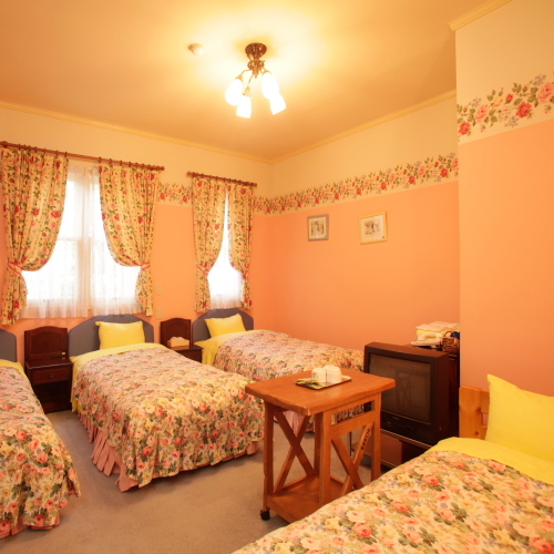 Standard Quadruple Room