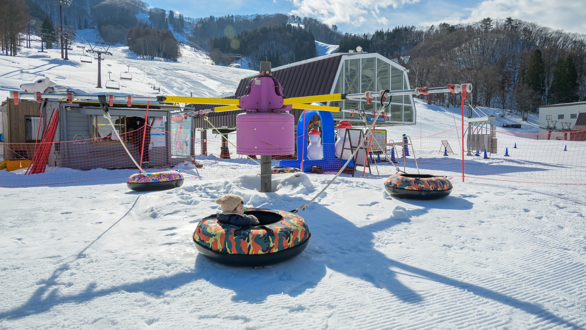 【キッズパーク】キッズパーク遊具例 ボーラーカルーセル