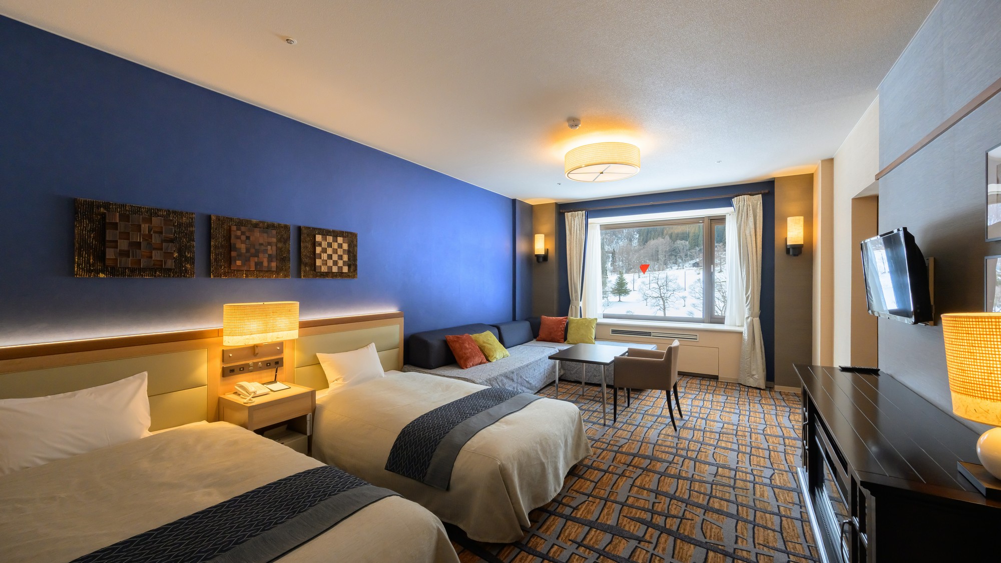 【レジデンシャルスイート・ファミリータイプ】家族やグループ、長期滞在向きのお部屋です。