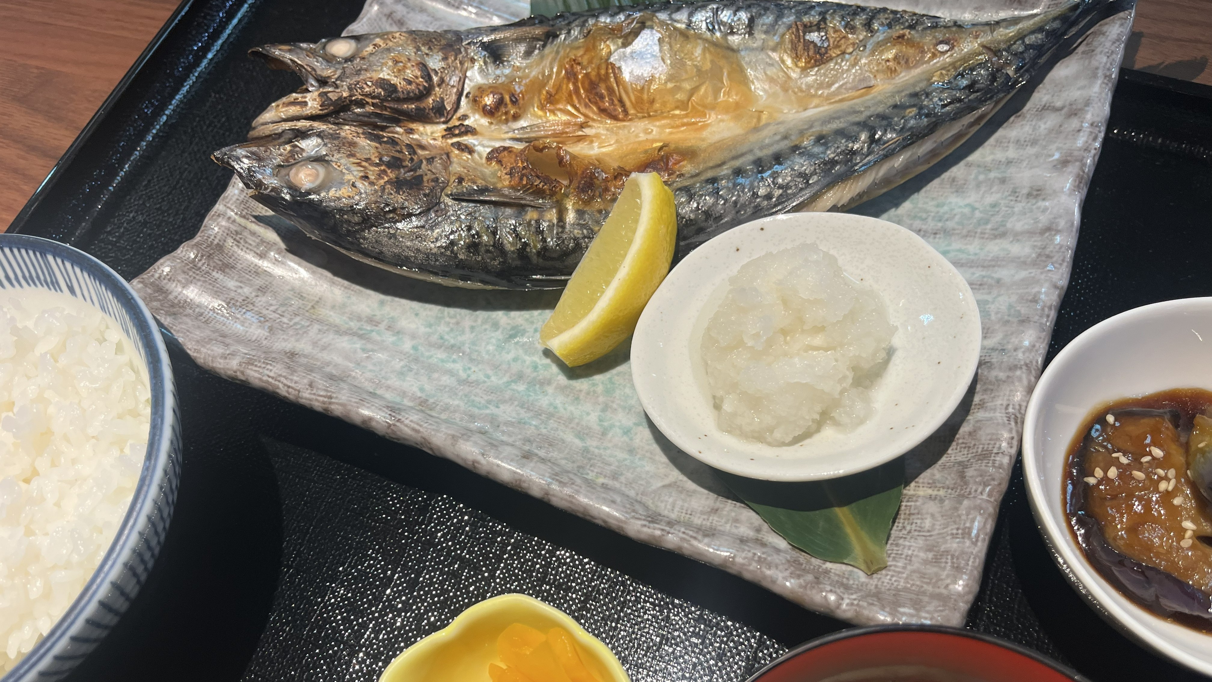 選べる夕食　焼き魚定食