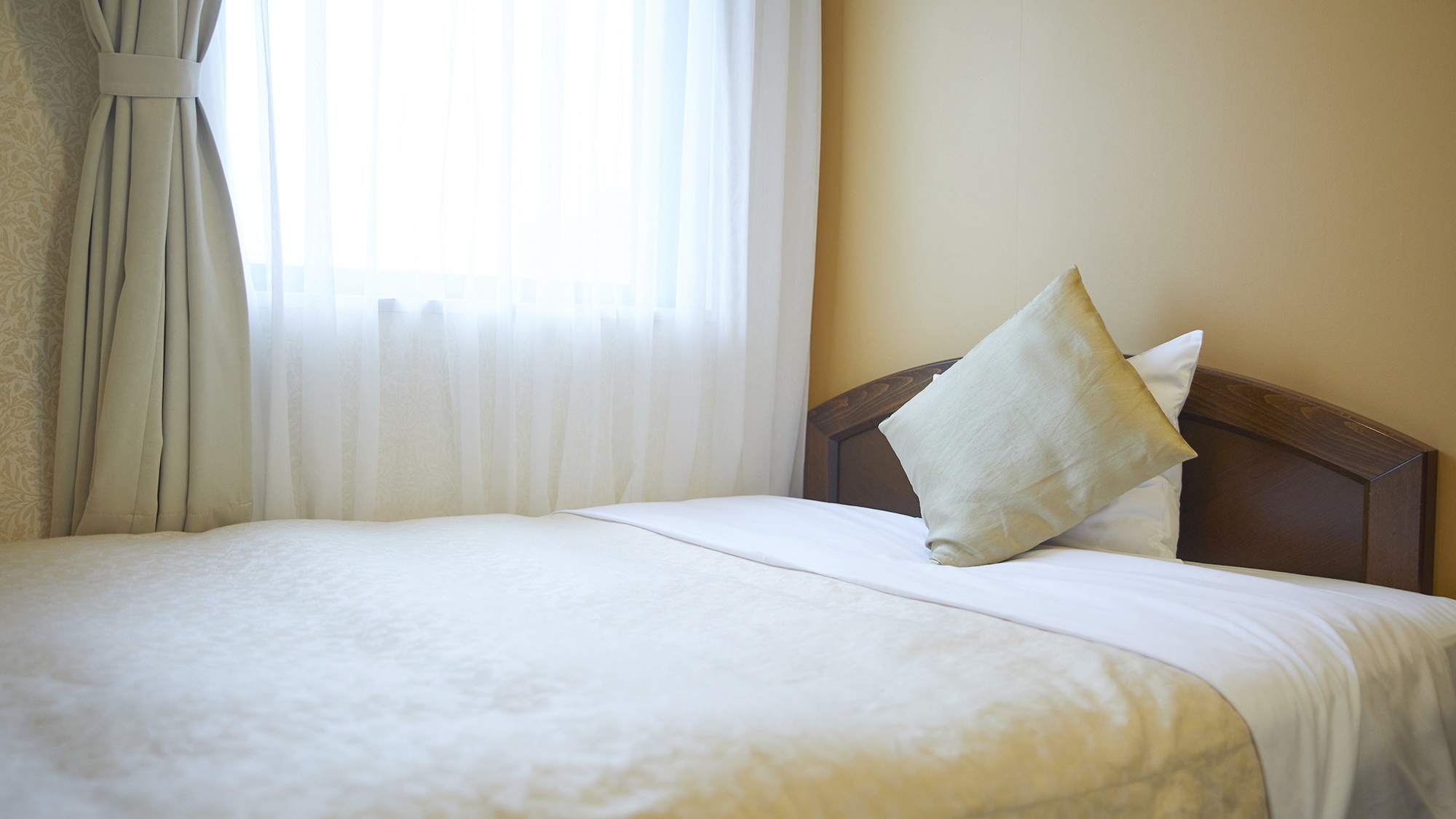 【スタンダードシングル】快眠＆目覚めすっきり！シルキーポケットコイルマットレスを全室完備