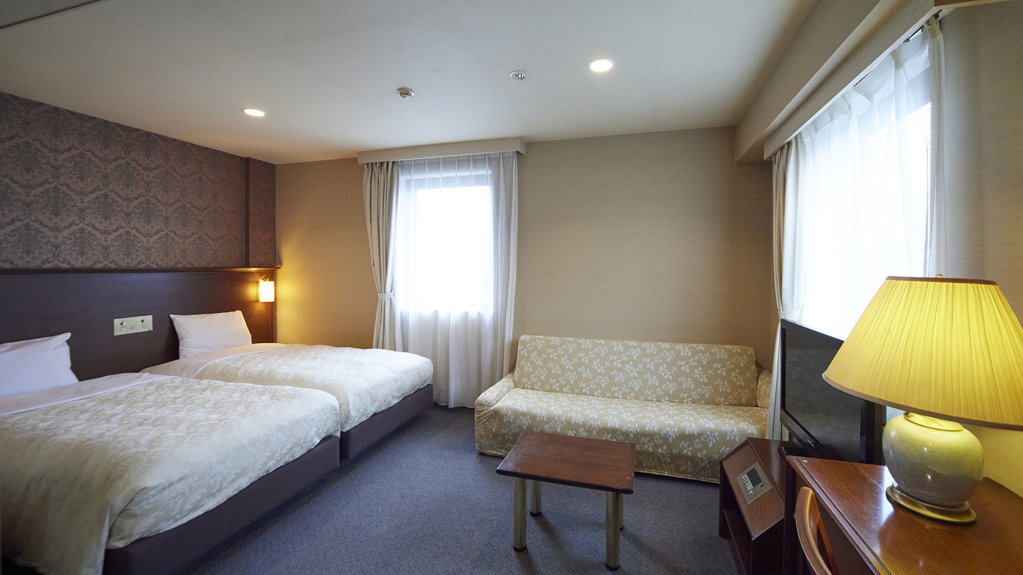 【ハリウッドツイン】27㎡／ベッドサイズ1,000&times;2,000：2台