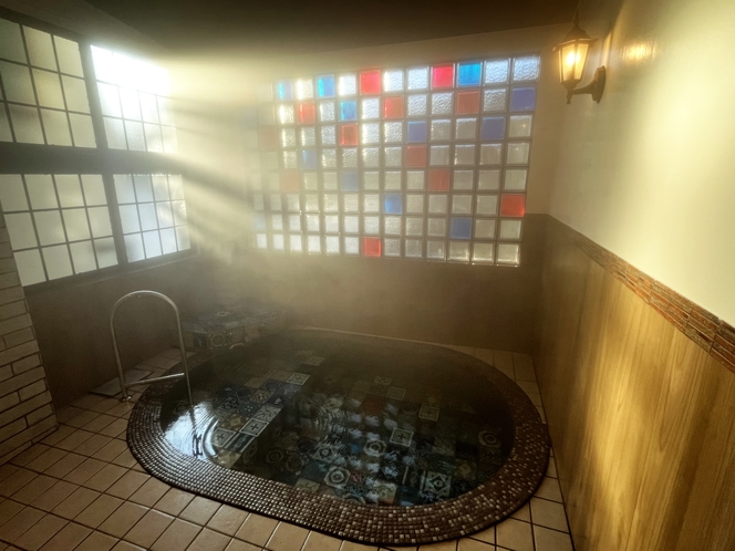 大正レトロ風呂「浪漫の泉」女風呂