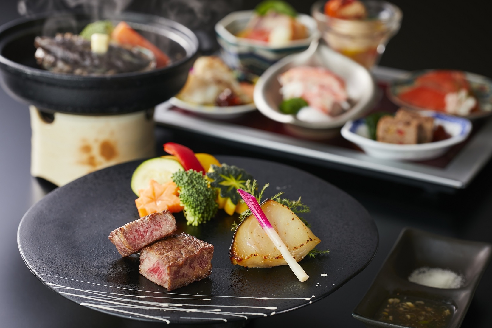 【13％OFF】【楽天スーパーSALE】ゆのくに天祥一泊二食付プラン　露天風呂付スイート＜プランD＞