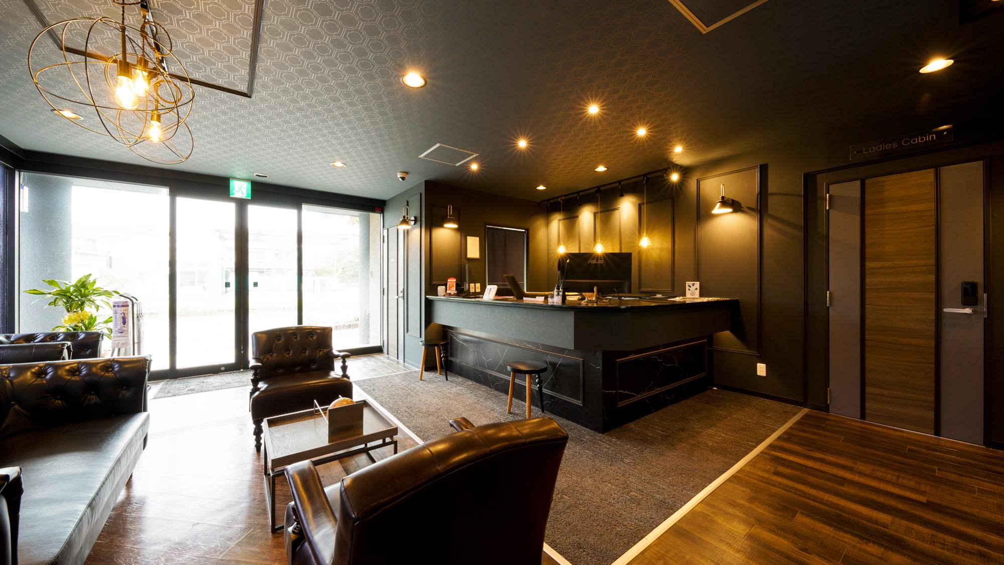 ホテルイメージ〈フロント ロビー〉