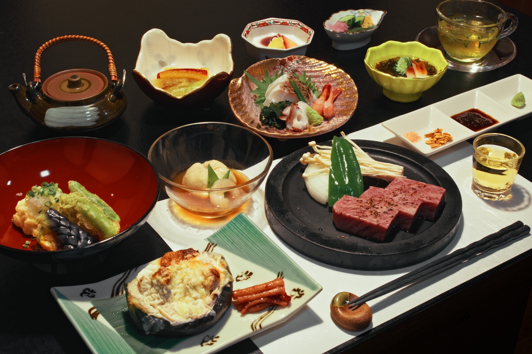【期間限定10％OFF】当館一番人気☆村上牛A5ステーキ＆Vinosワインを満喫♪/2食付き