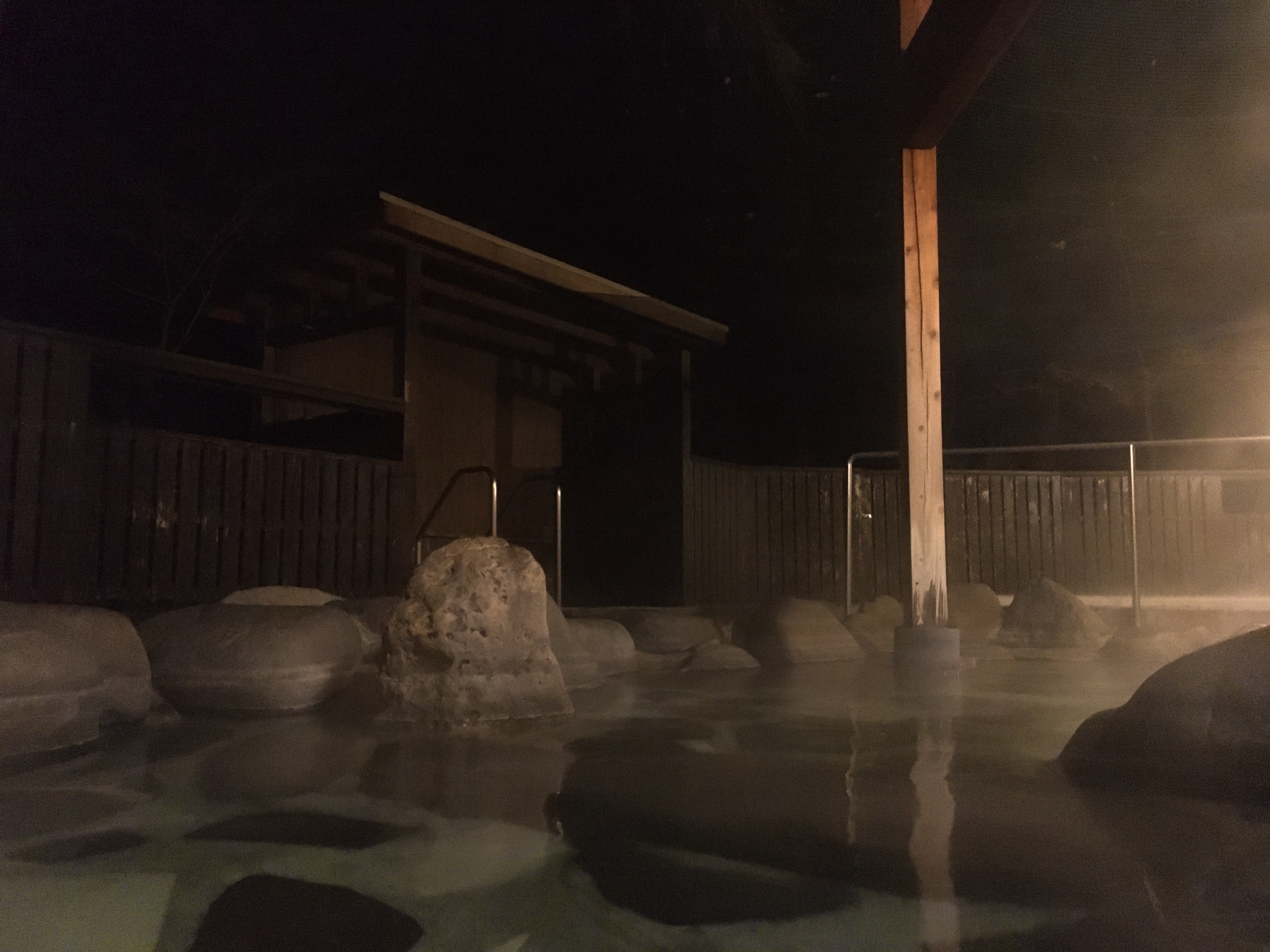 夜の露天風呂