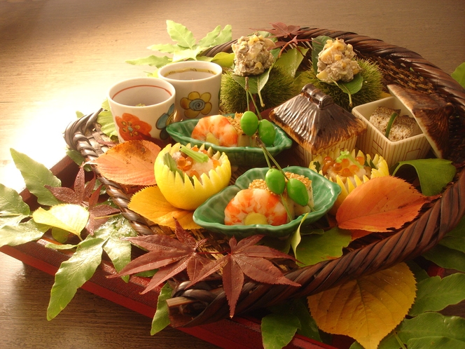 料亭「遊膳」秋イメージ