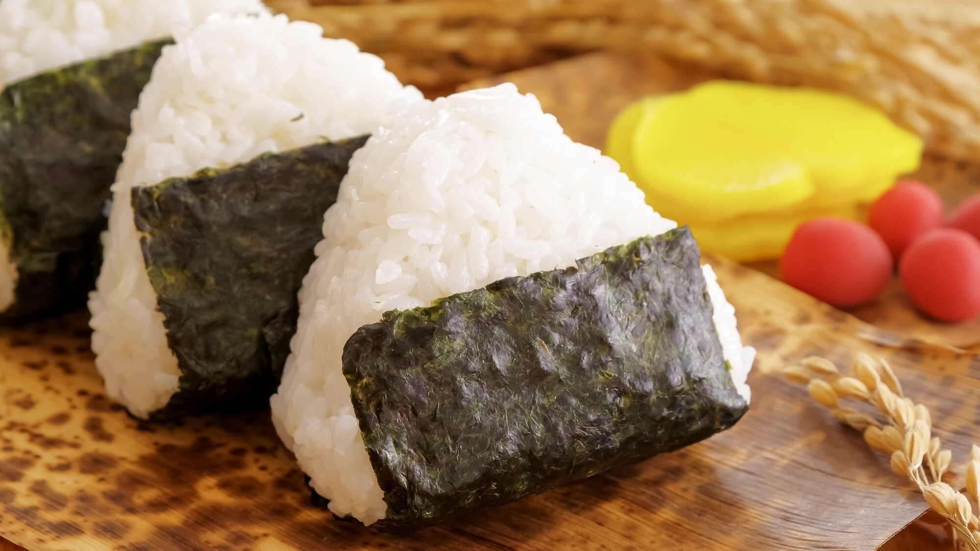 【春休み・卒業旅行応援】＜軽食＆レイトチェックイン付＞観光拠点におすすめ！自由な旅作りに／1泊朝食