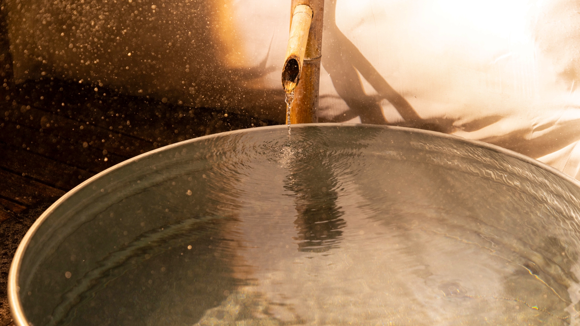 【おむすびサウナ】季節によって提供温度を調整していますので、快適にご利用いただけます。