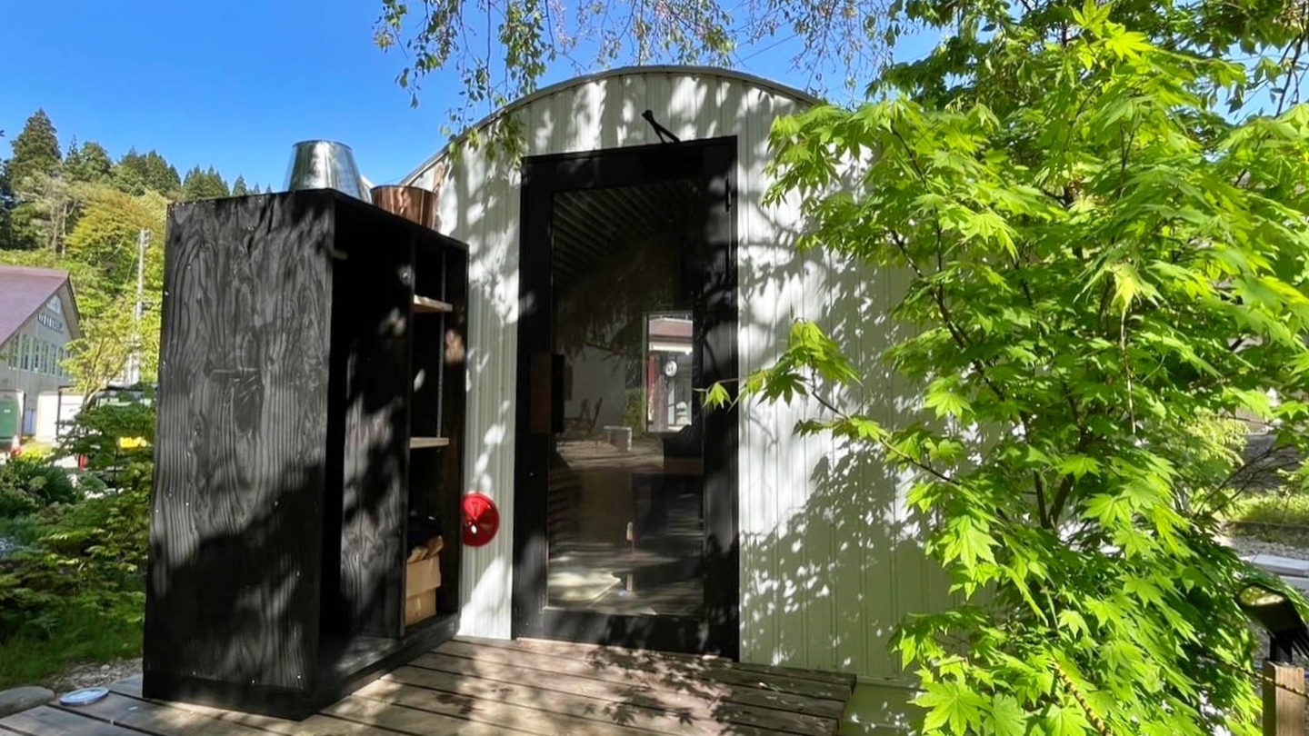 【おむすびサウナ】自然と融合した癒しの空間「Omusubi」で魅惑のサウナリトリート体験を。