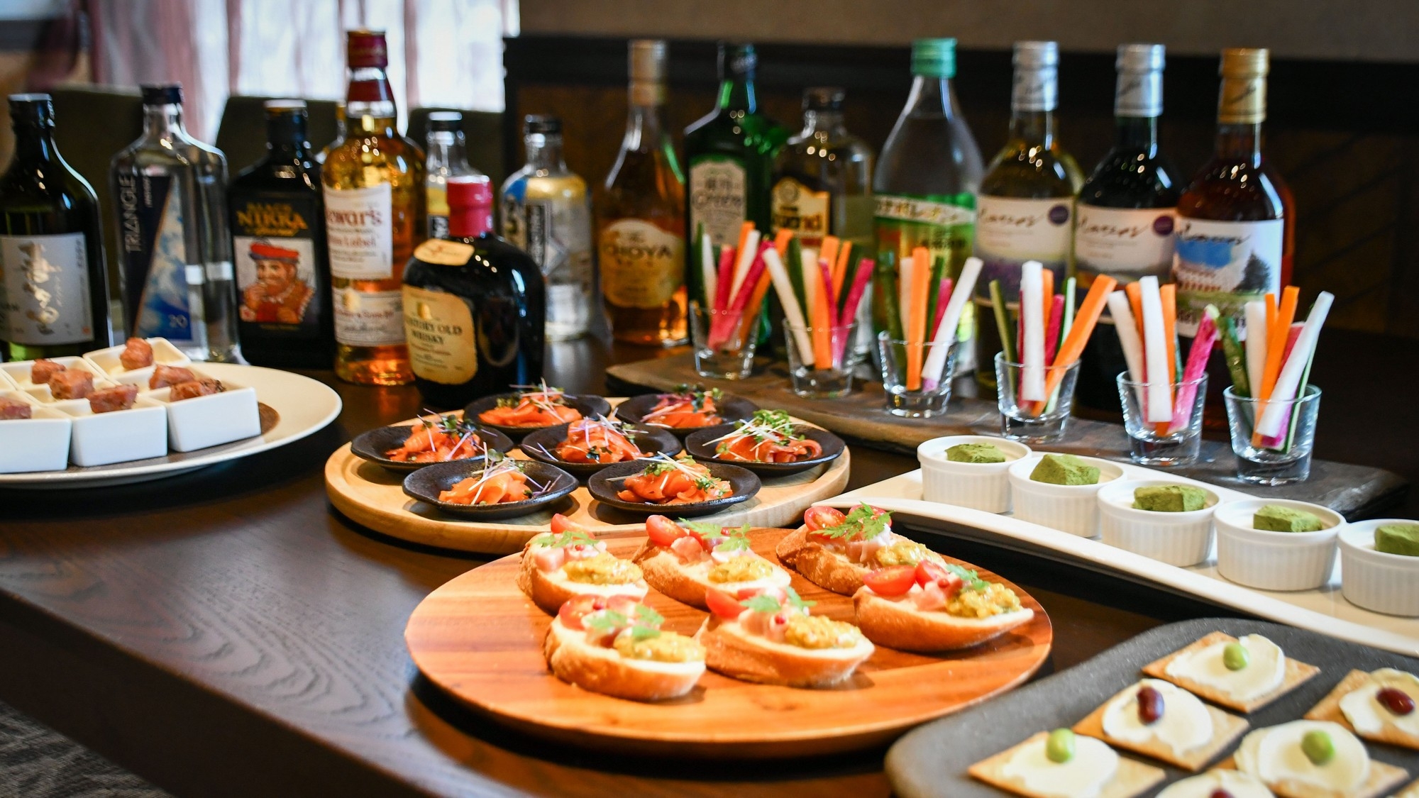 【2食付〇クラブラウンジ＋メイン2品】アルコール飲み放題クラブラウンジ＆魚＆肉メイン料理〇無料朝食付