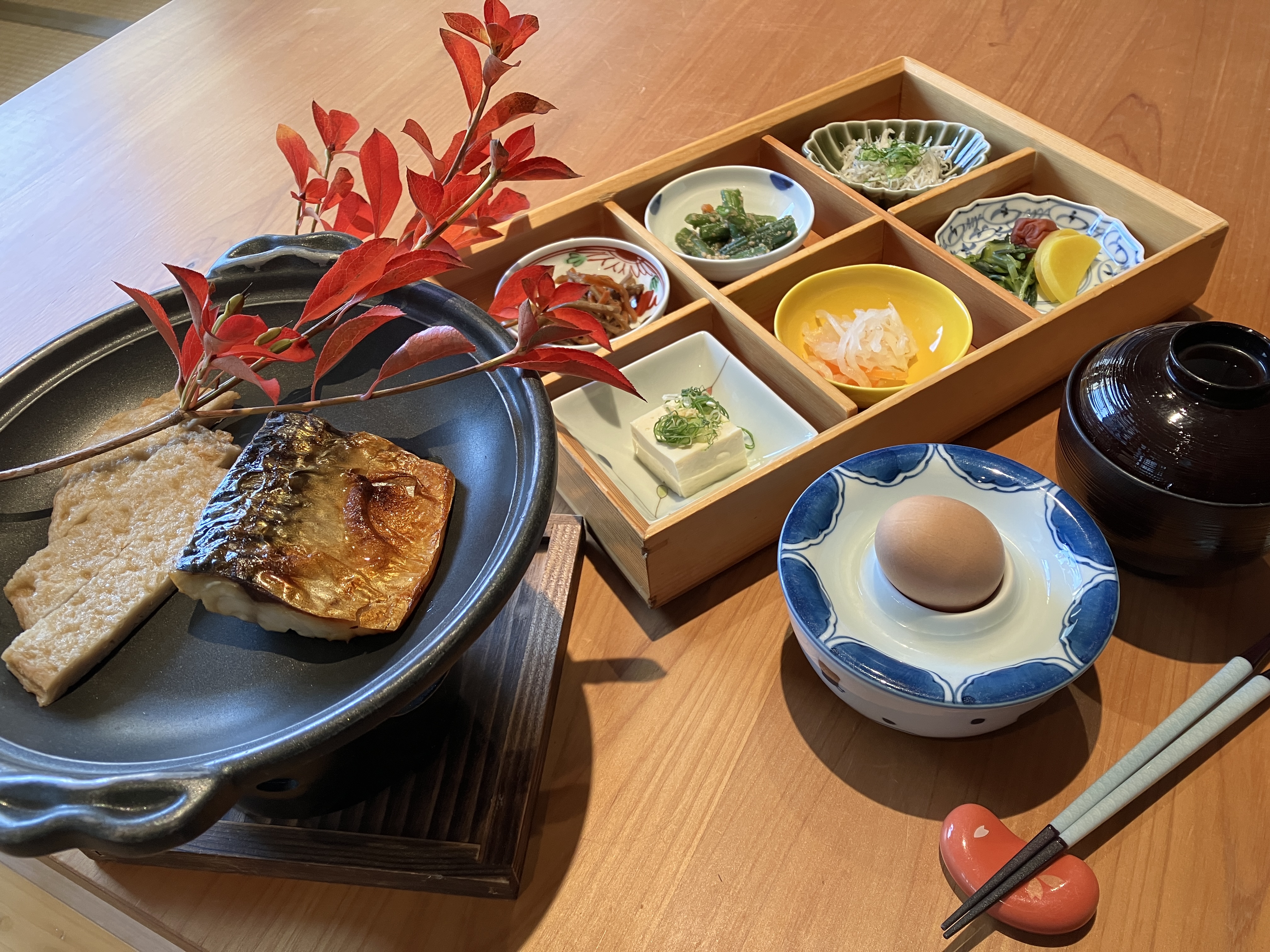 朝食