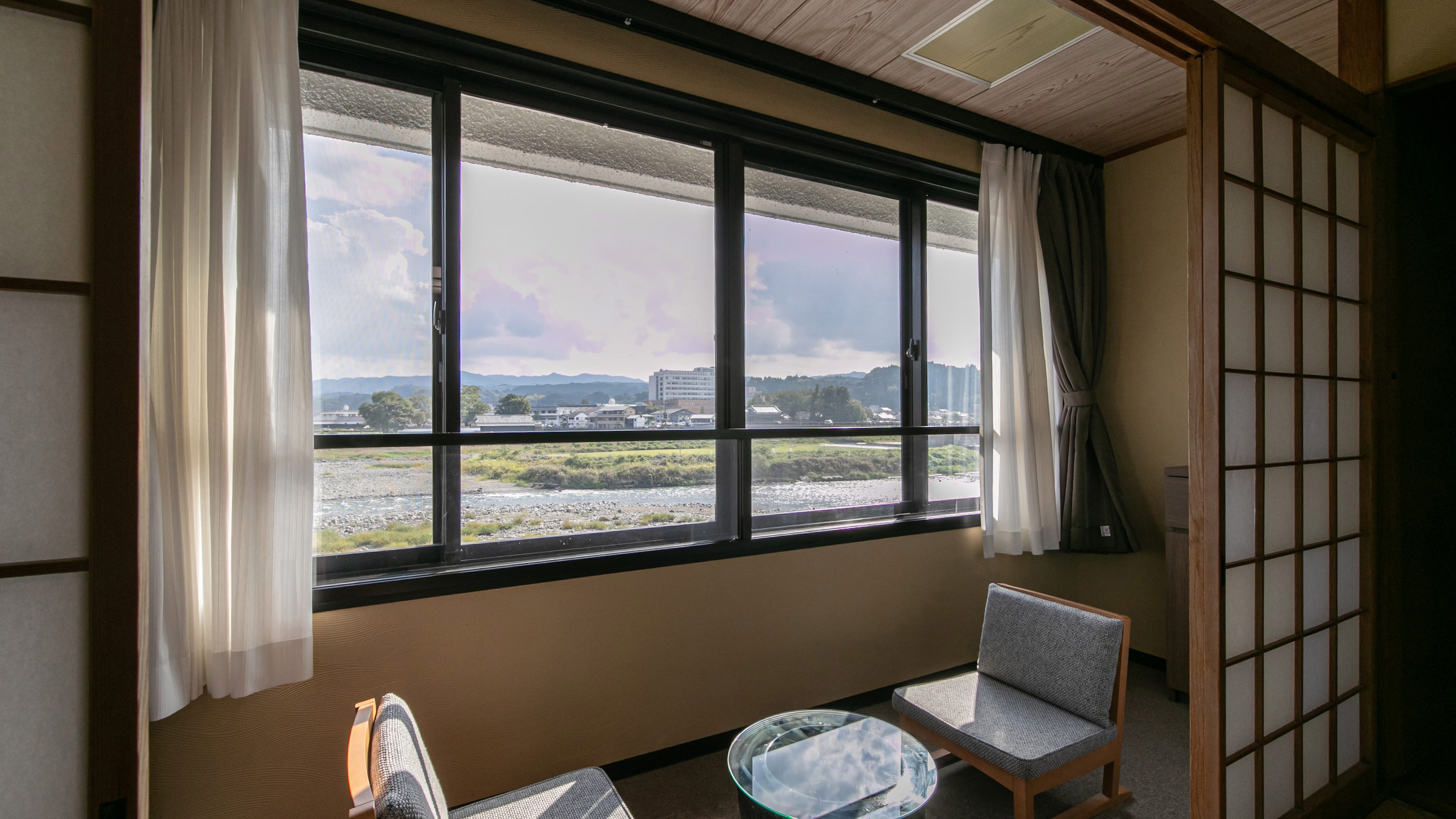 スタンダード和室10畳＜2階＞ 球磨川側 【禁煙】