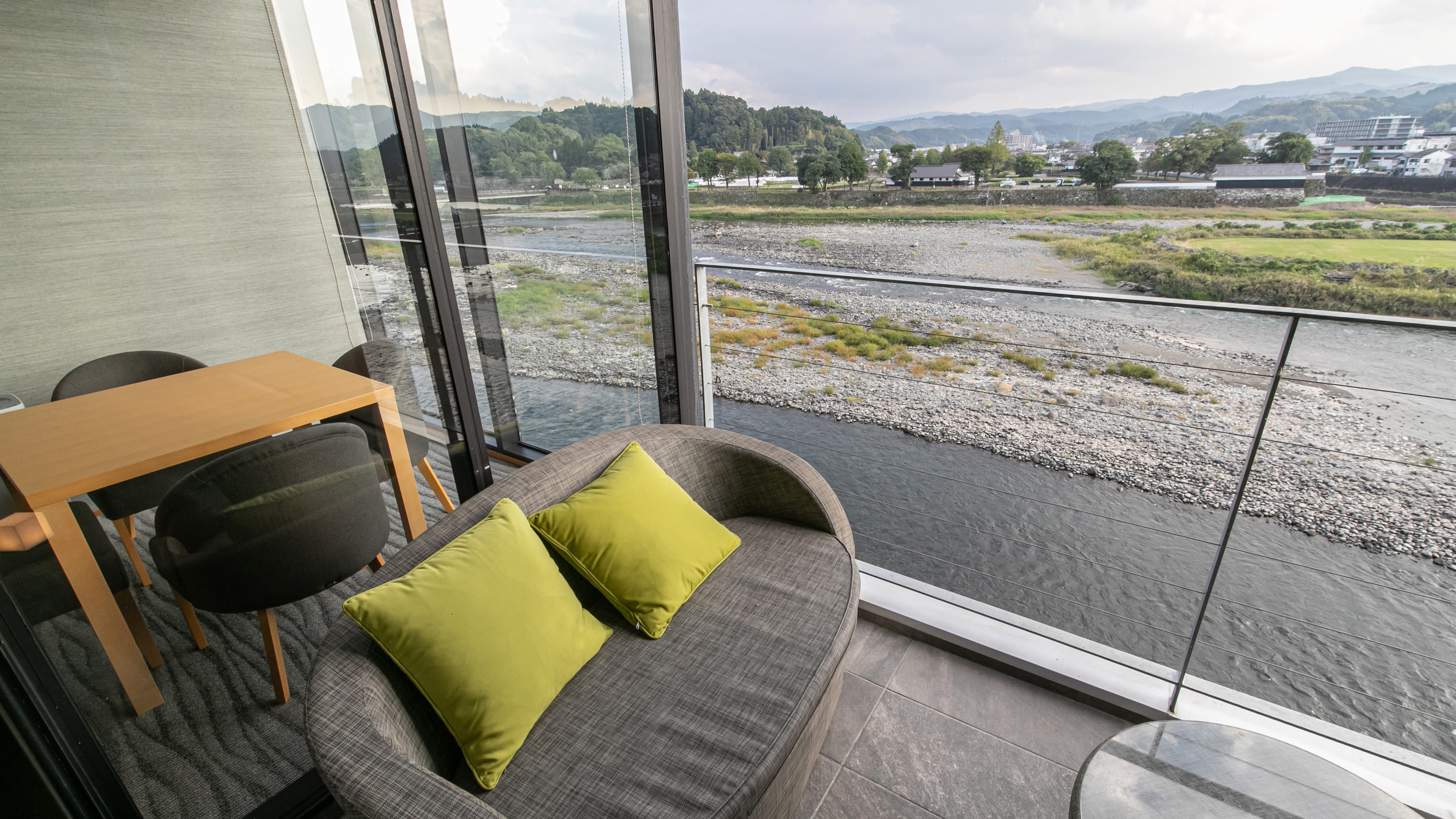 スイート和洋室　TSUBAKI＜客室露天温泉＞【禁煙】