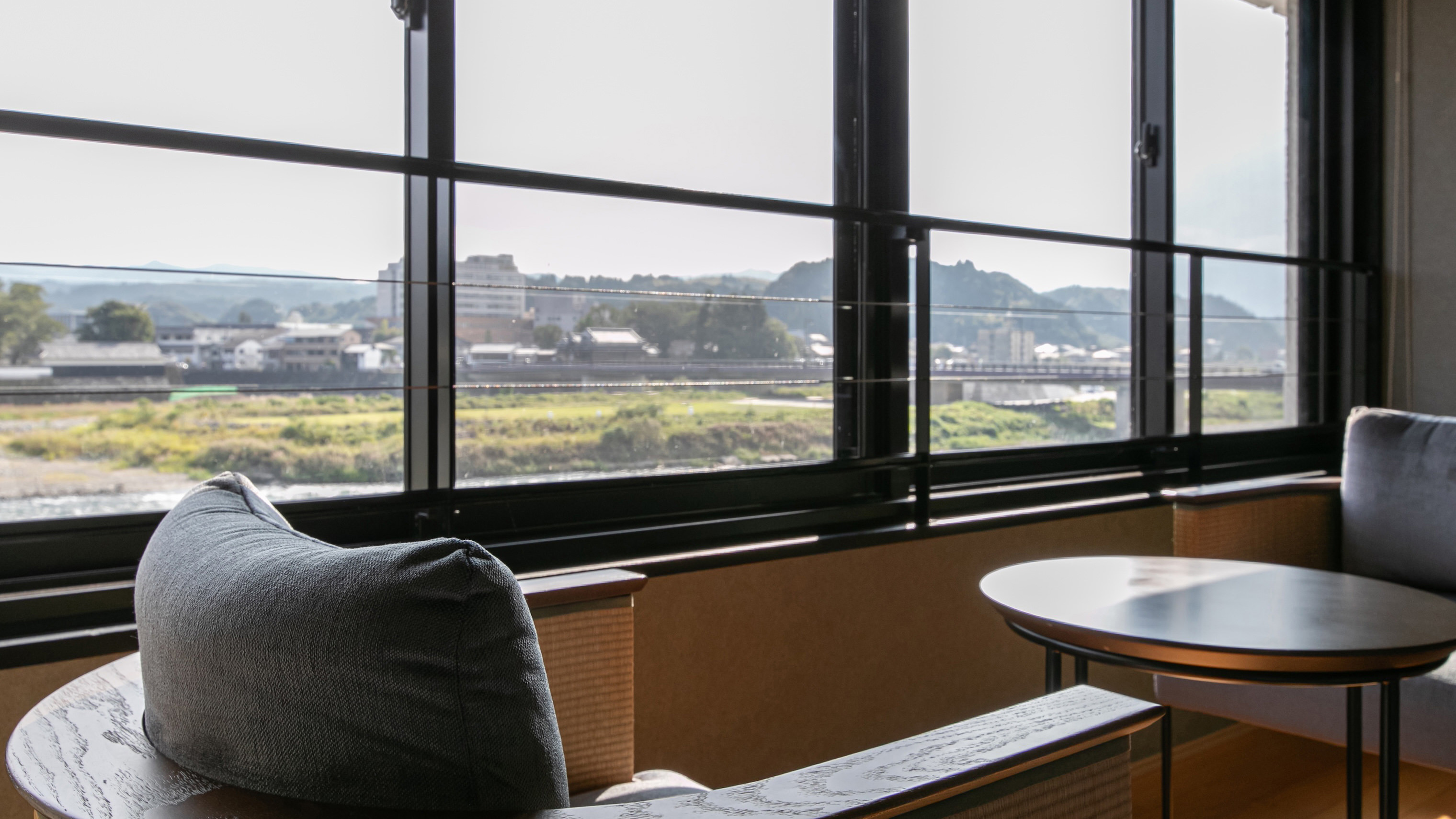 スーペリア和モダン10畳＜2階・ツインベッド＞ 【禁煙】