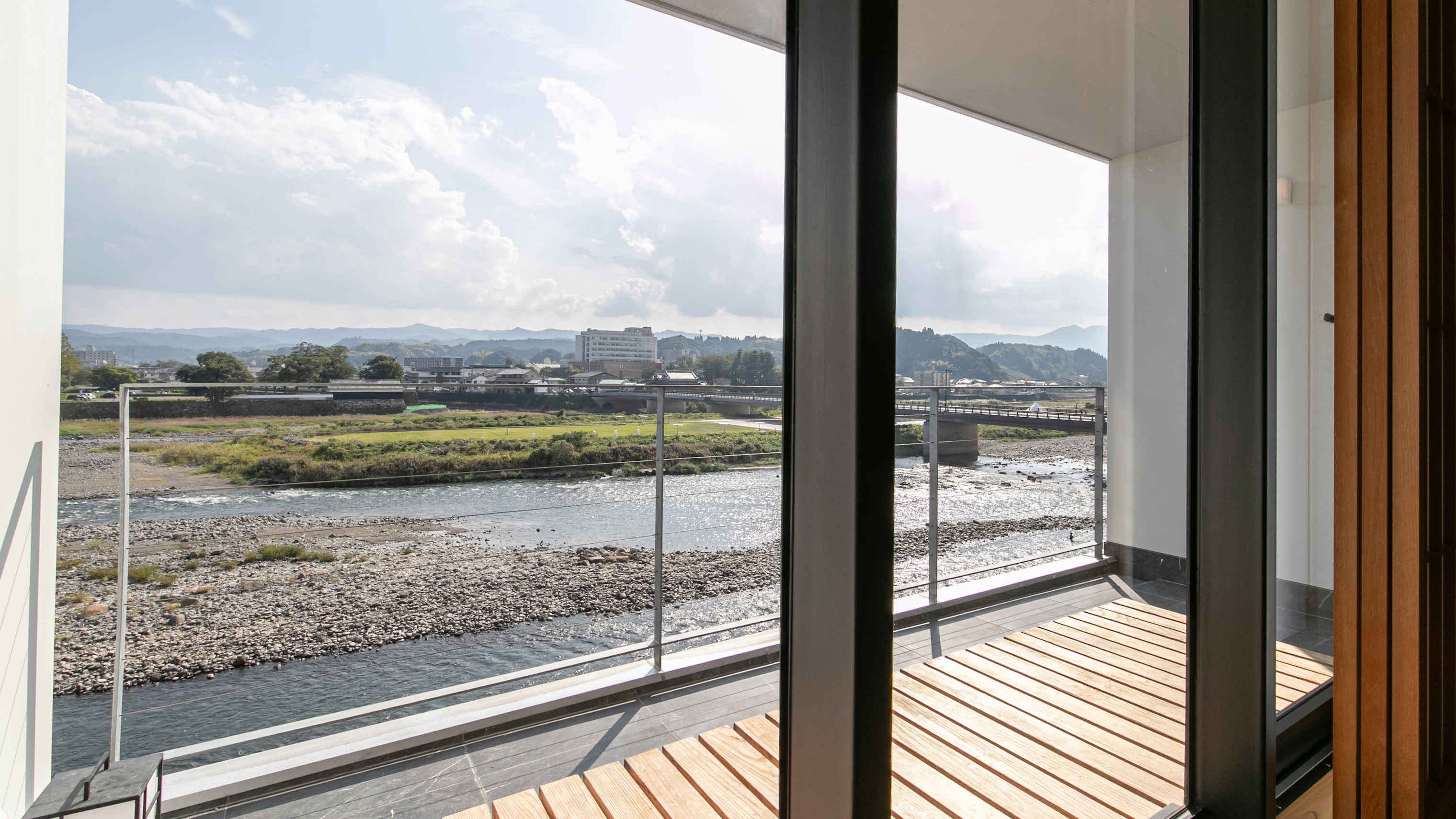 セミスイート和洋室　YAMASEMI＜客室温泉＞【禁煙】