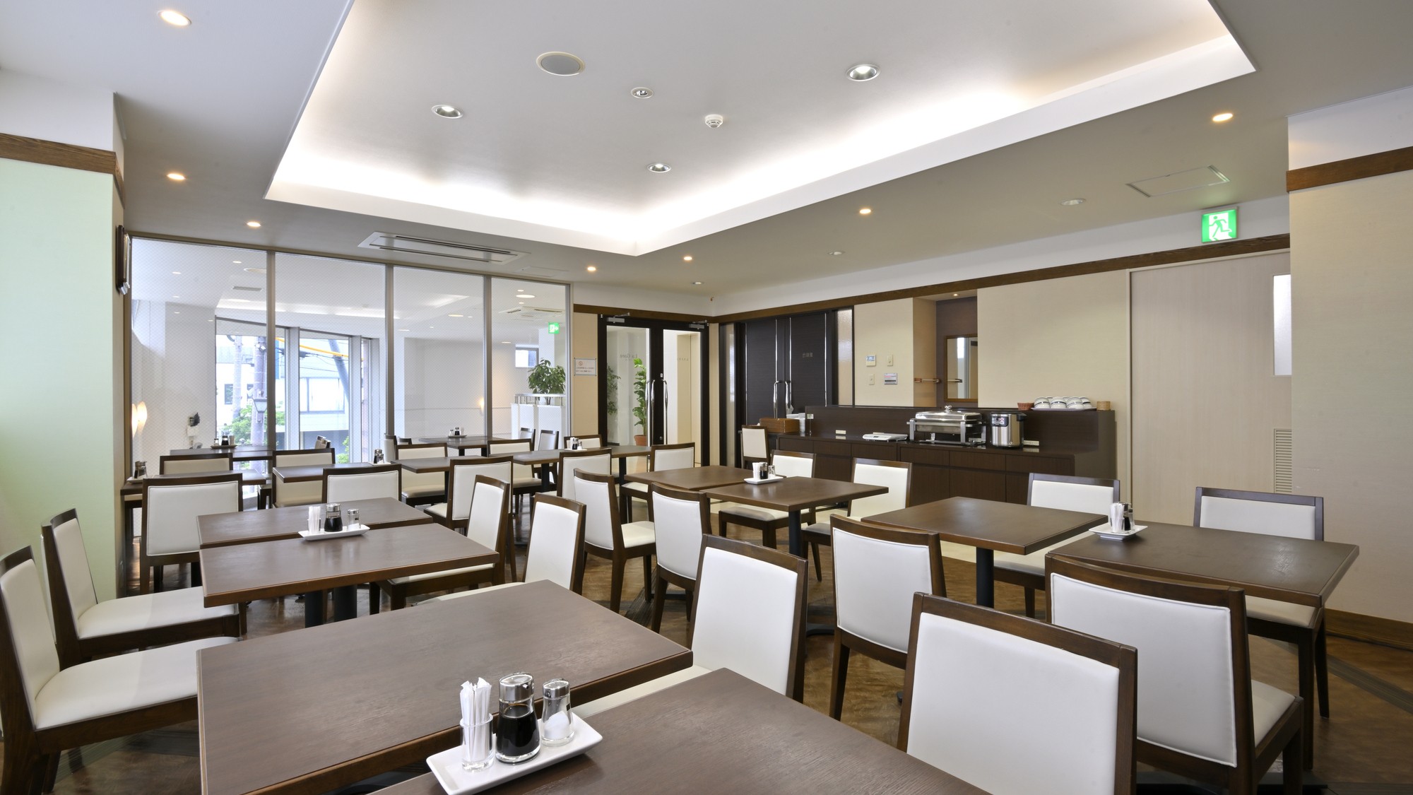 【レストラン】