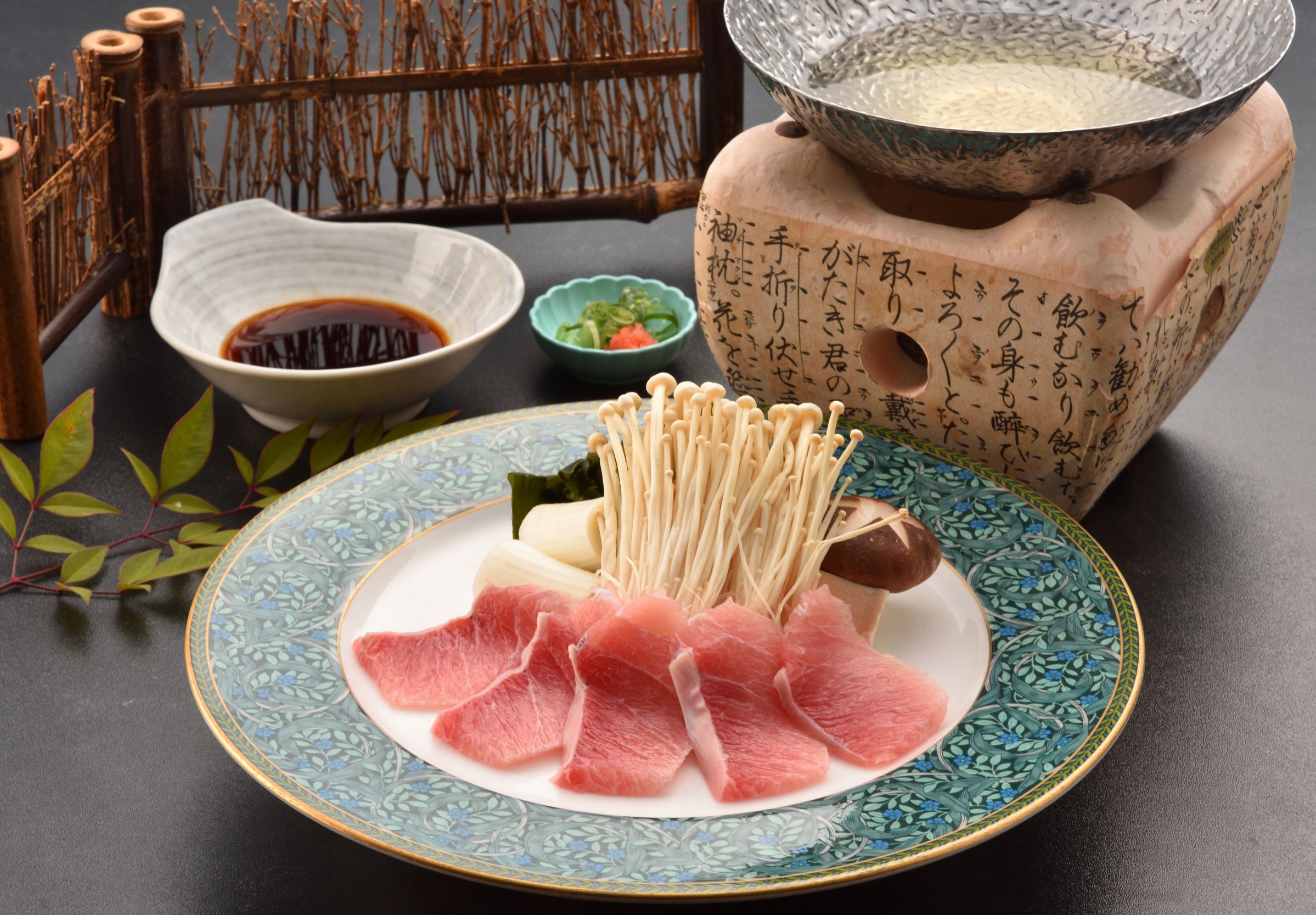 鮪のしゃぶしゃぶ（イメージ）