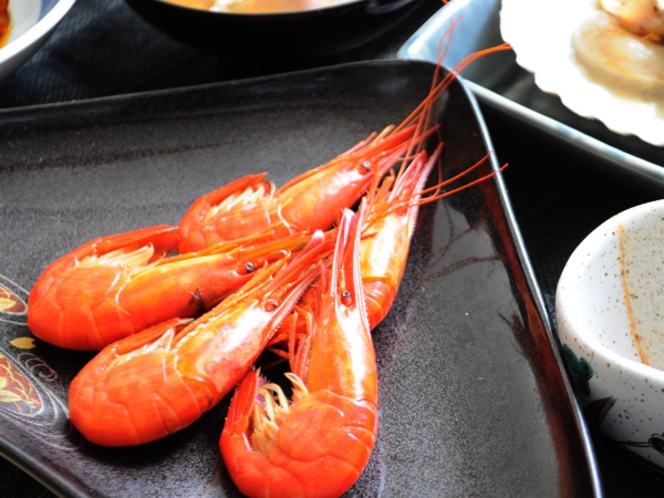 【お食事の一例】北海シマエビ。伝統の“打瀬船漁”で獲れたものをご提供。