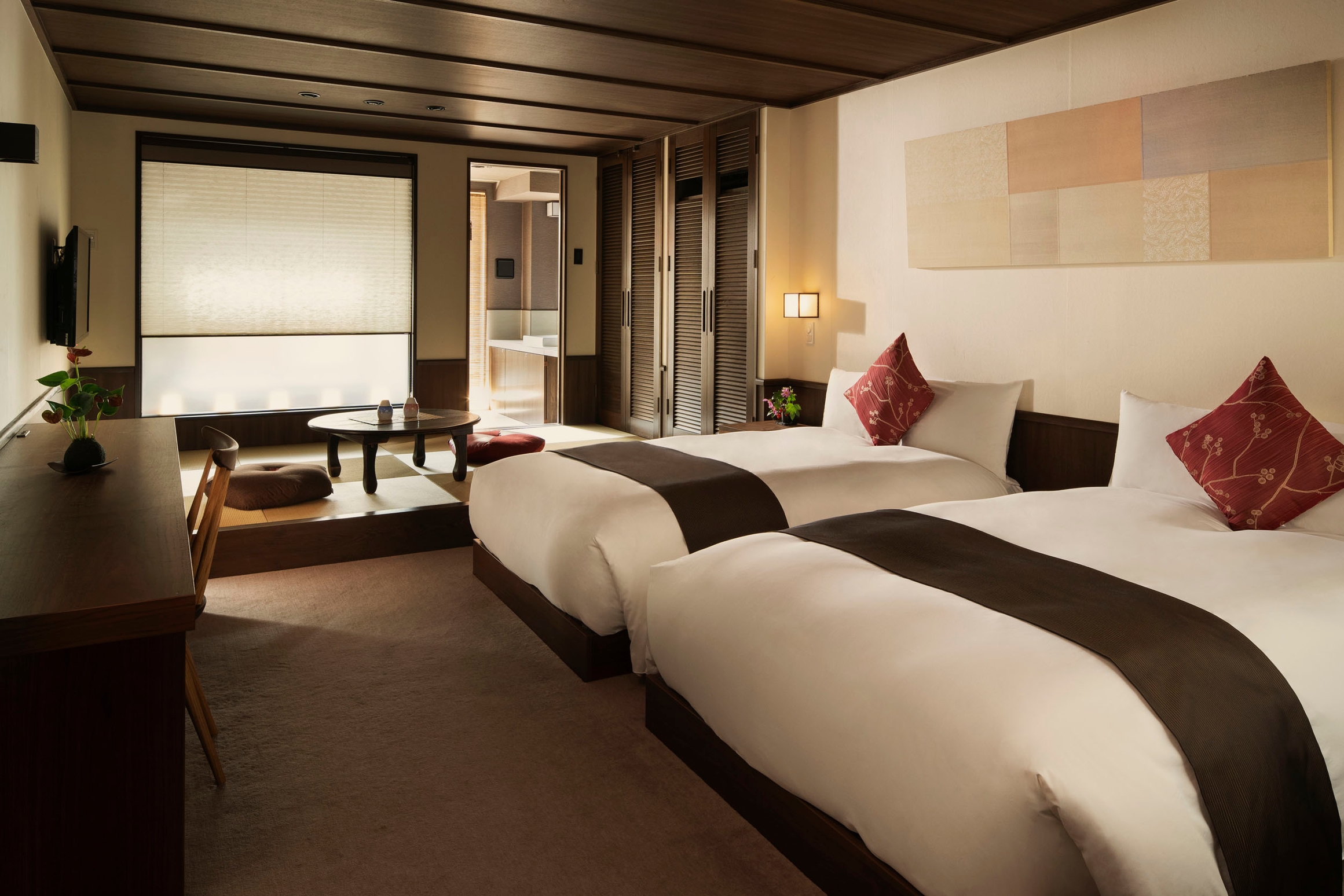 THE JUNEI HOTEL 京都御所西