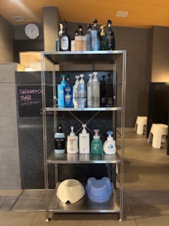 男性浴場シャンプーバー