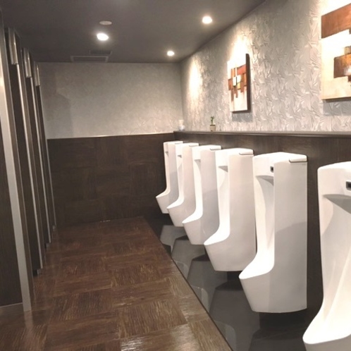 トイレのデザインにまでこだわりました。快適な空間をお過ごしください。