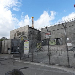 【富士急ハイランド（絶望要塞）】当館よりお車で約15分