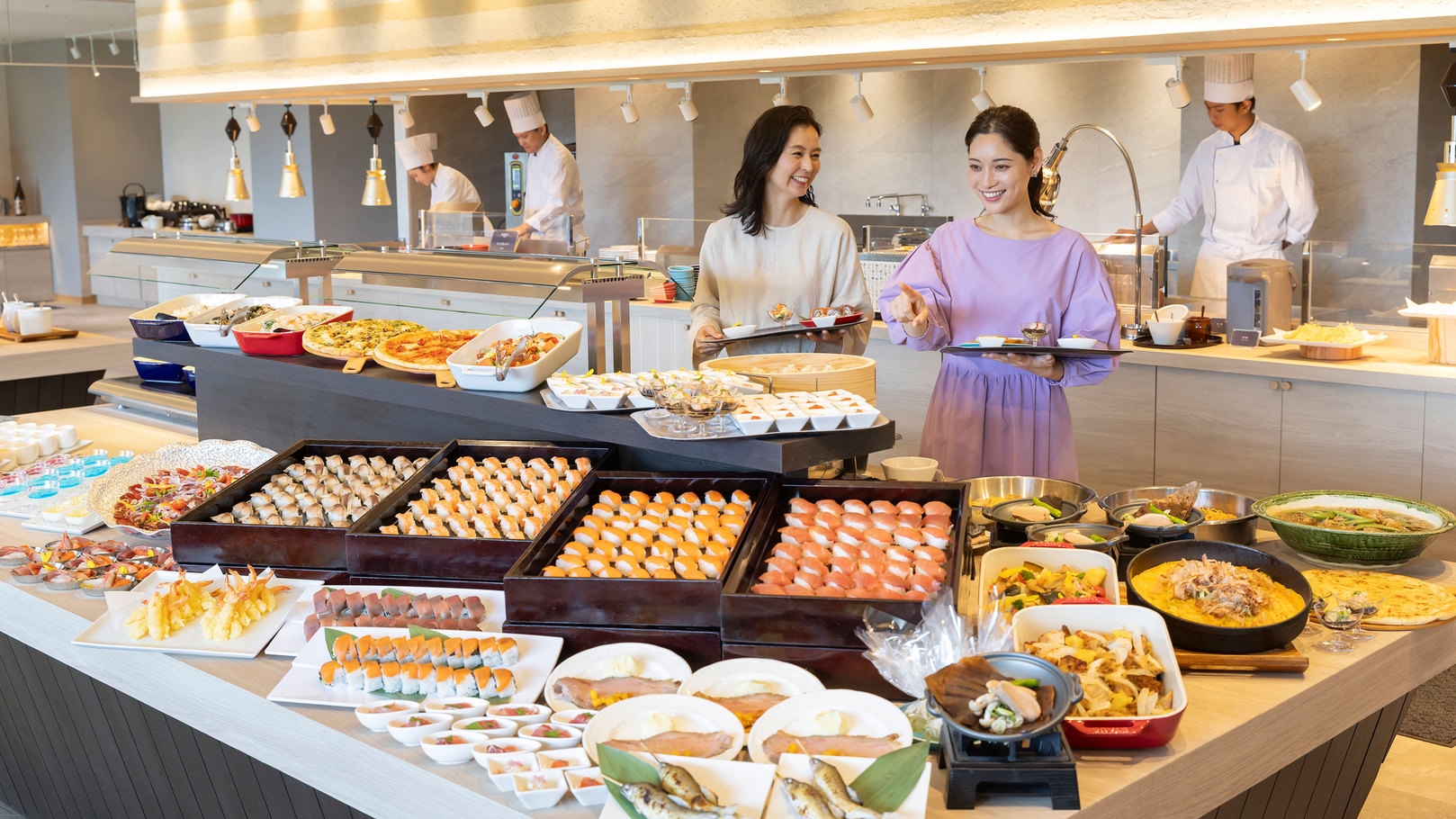 【グルメプラン】本ズワイガニ姿まるごと食べ放題付1泊2食 基本バイキングプラン