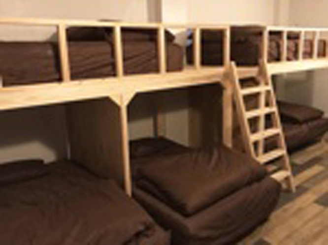 【2F客室】二段ベッドのお部屋です