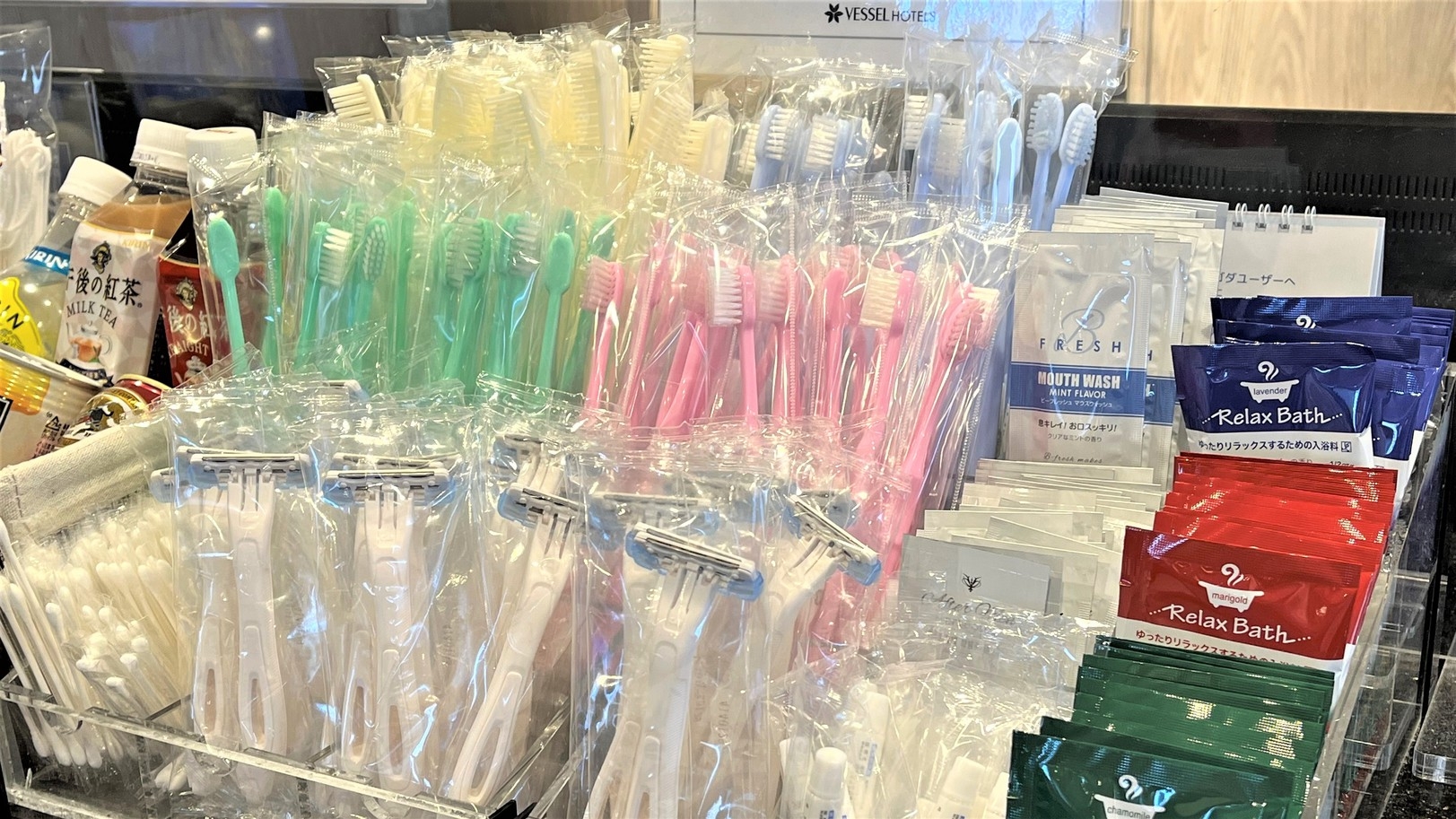 【女子旅・素泊り】女性限定『蒸気でアイマスクor蒸気で足シート』特典付！　美顔器貸出優先♪